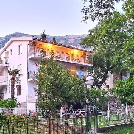 Apartment Folic Сутоморе Екстер'єр фото