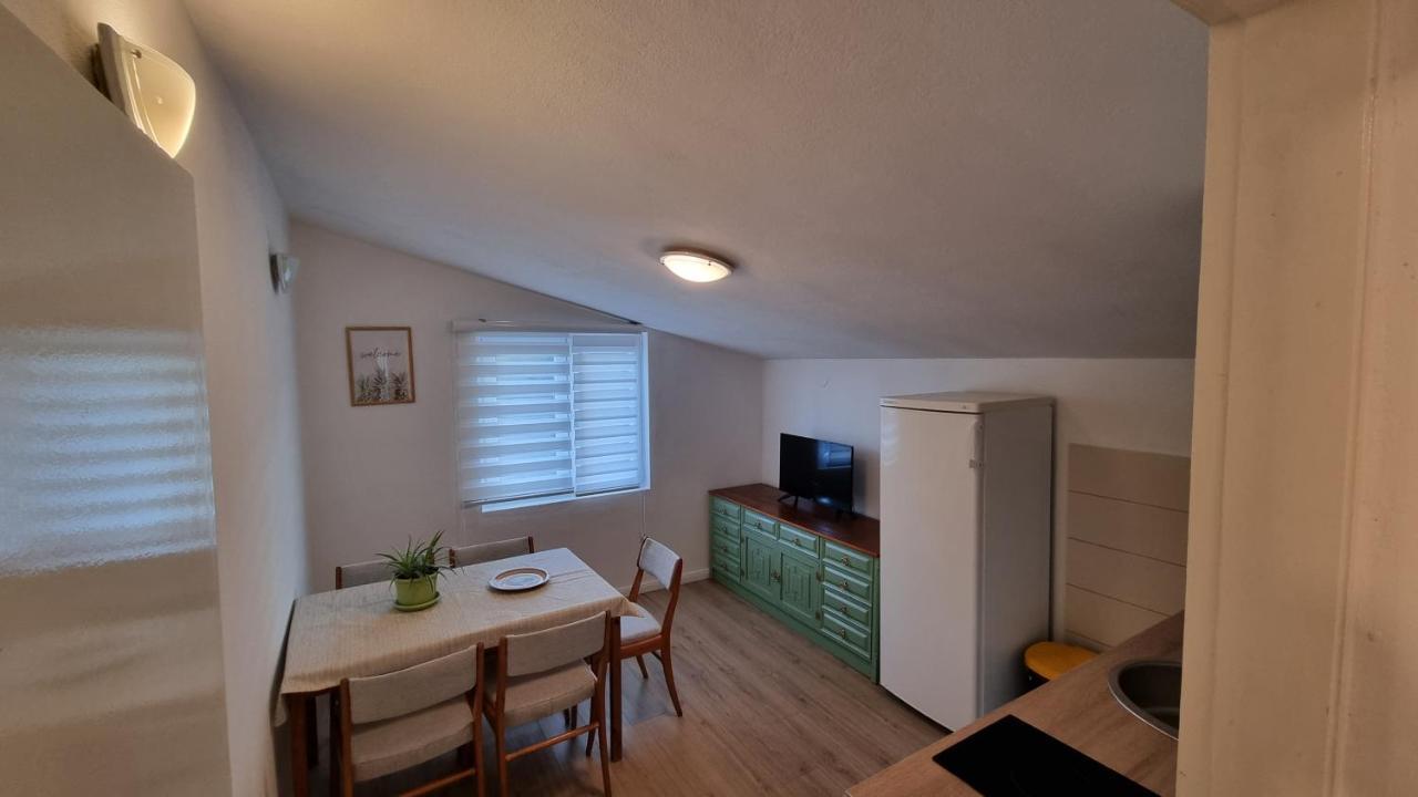 Apartment Folic Сутоморе Екстер'єр фото