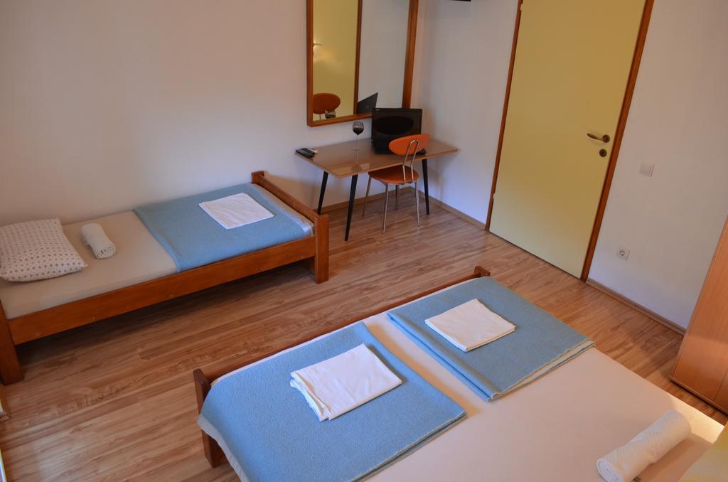 Apartment Folic Сутоморе Екстер'єр фото