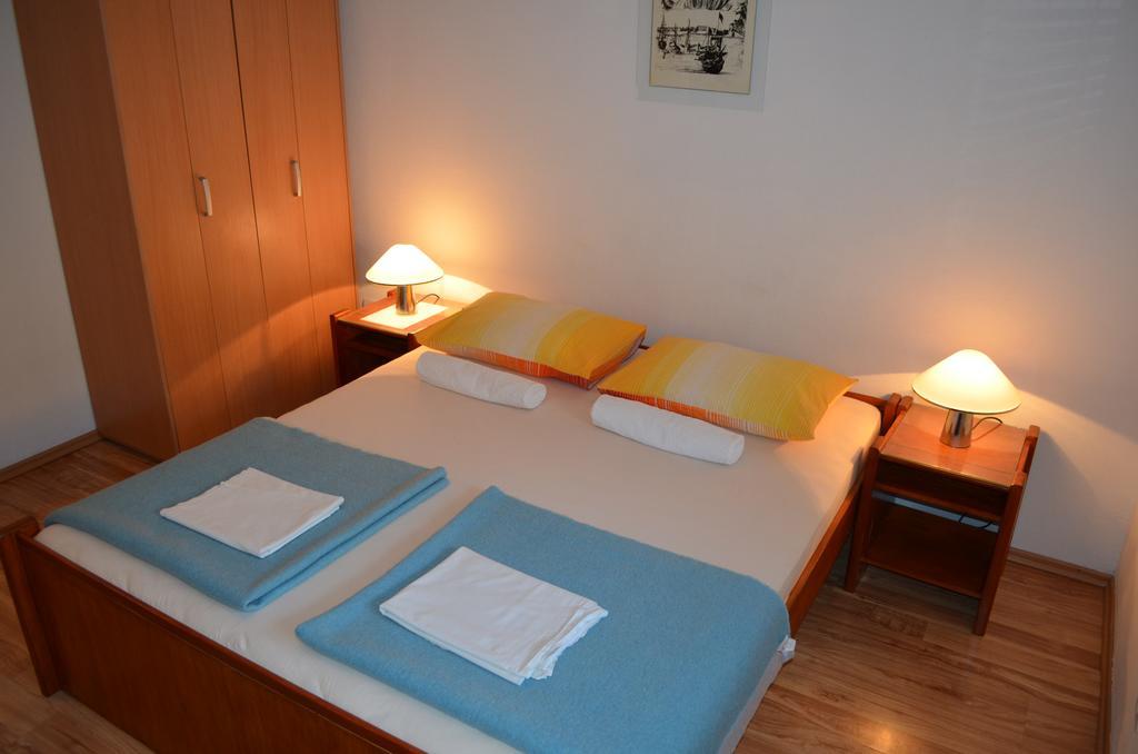 Apartment Folic Сутоморе Екстер'єр фото