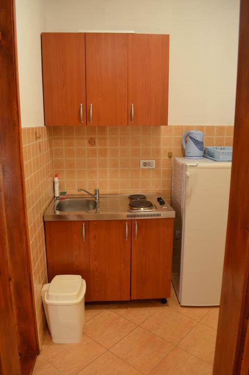Apartment Folic Сутоморе Екстер'єр фото